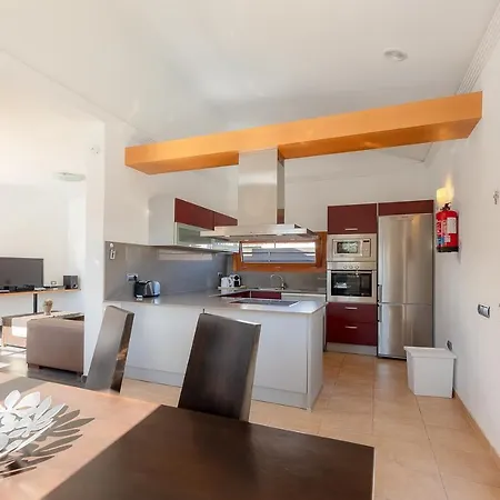 فيلة Ereza Villas Camelot